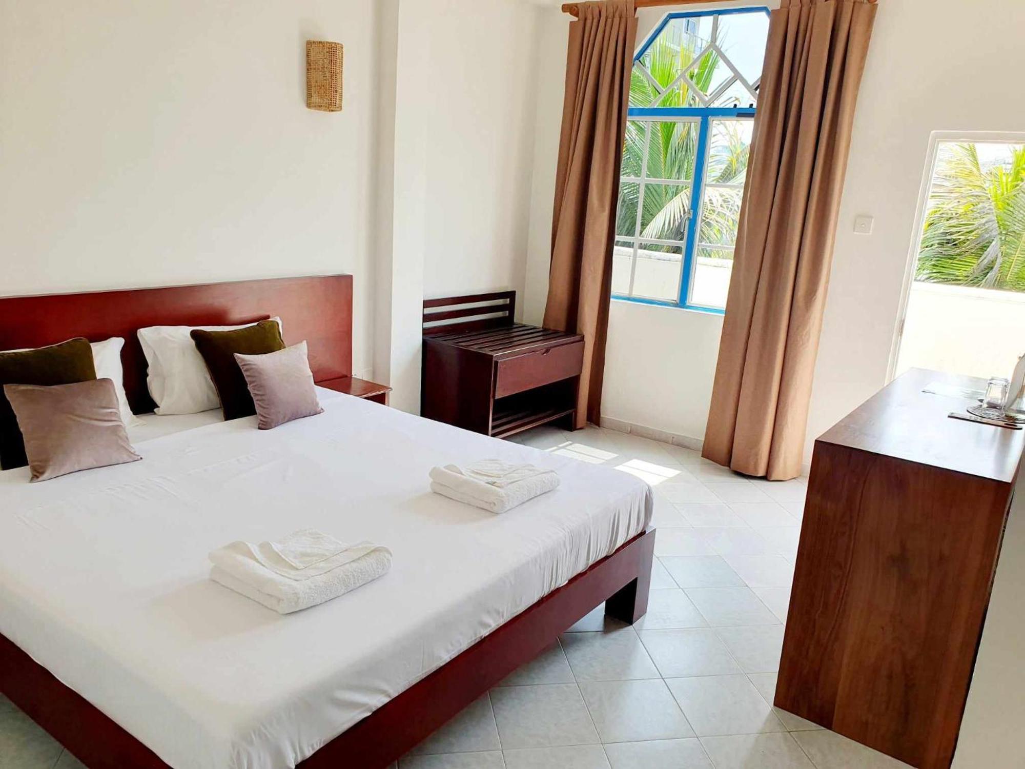Mountbaylk Hotel Dehiwala-Mount Lavinia Room photo