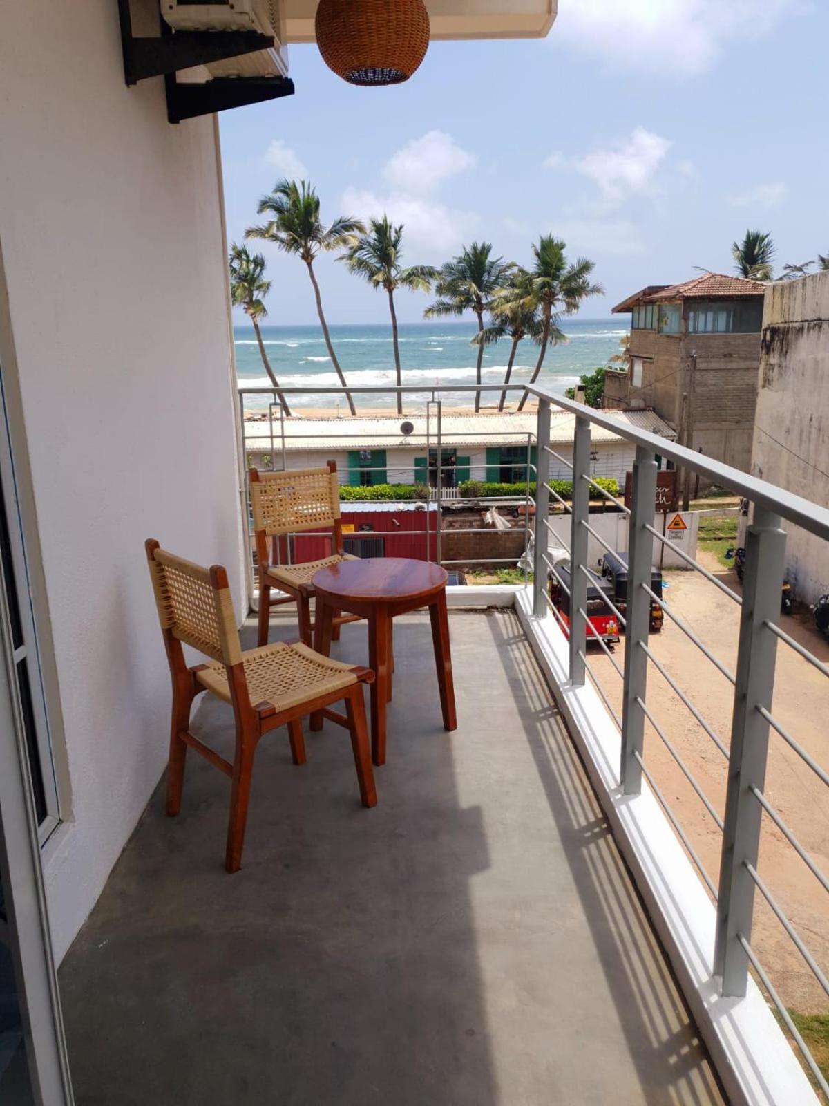 Mountbaylk Hotel Dehiwala-Mount Lavinia Exterior photo