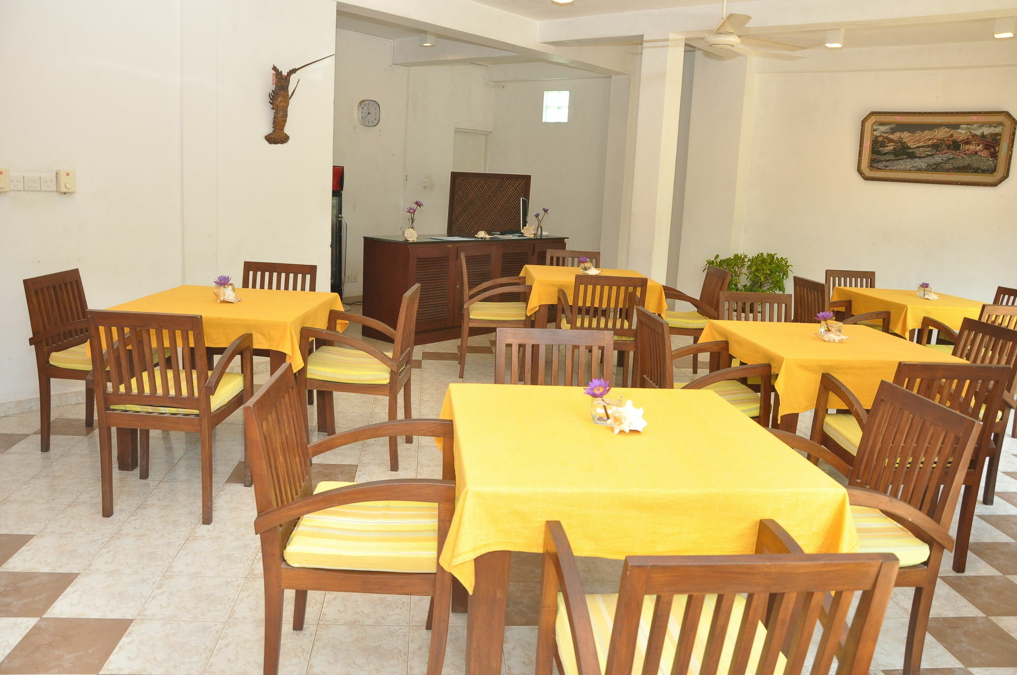 Mountbaylk Hotel Dehiwala-Mount Lavinia Exterior photo